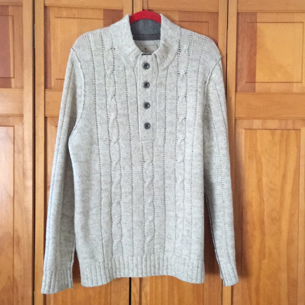 Tommy  Bahama 1/4 button  lambs wool sweater